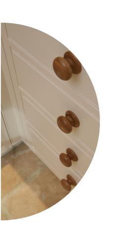 Close up image of a neff oven with silver hobs